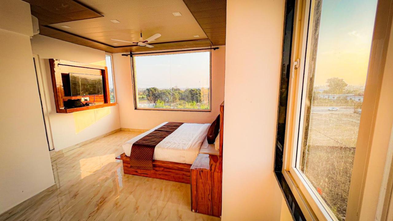 Green Dandi Homestay Rishikesh Exterior photo